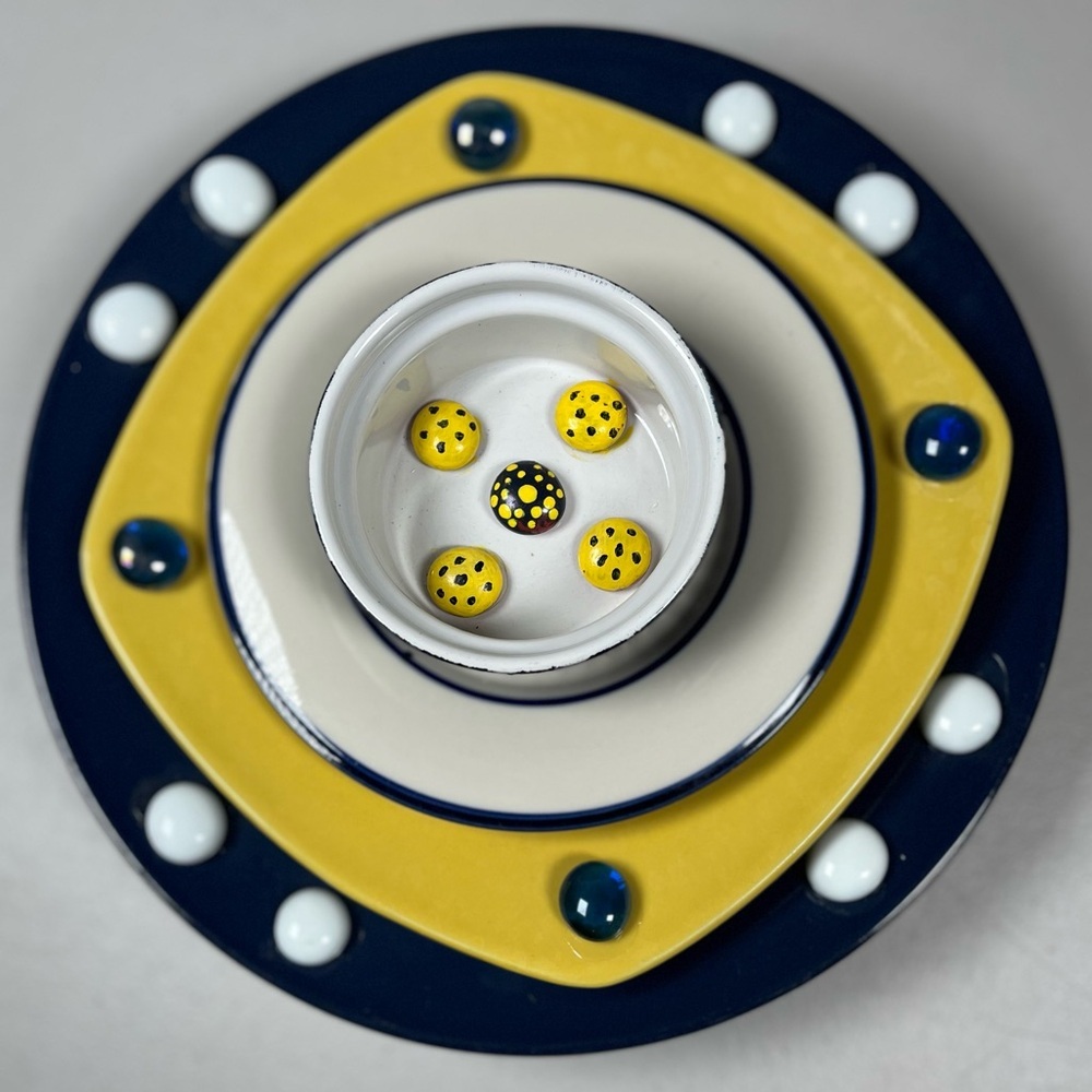 10 inch Art Glass Flower, yellow, white and blue.  Hand crafted